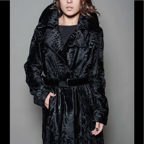 White House Black Market Jackets & Blazers - 🔥White House Black Market Jacket 🔥 Special Edition